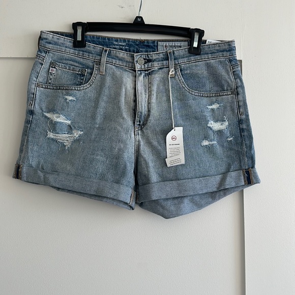 AG The Hailey Ex-Boyfriend Roll-Up Short - Picture 2 of 4